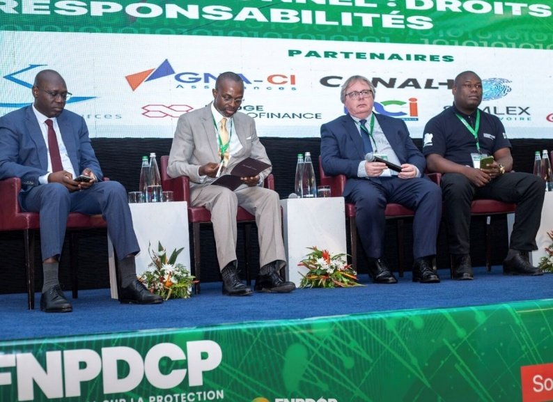 Photo : 2ème édition du Forum national sur les données à caractère personnel : « Droits et responsabilité »
